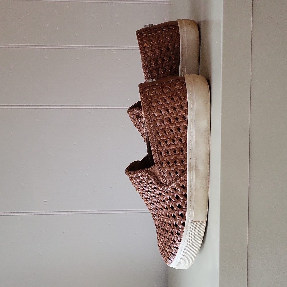 Steve Madden Leather Sneakers